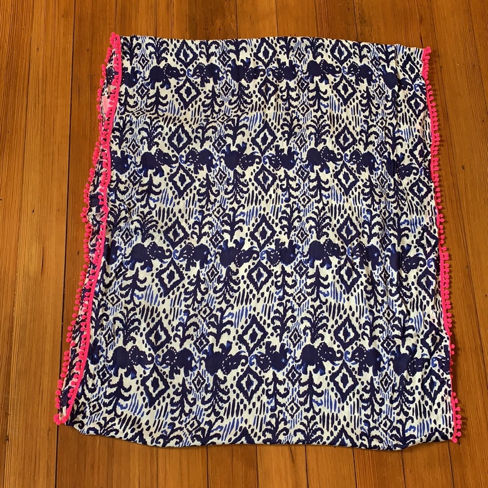 Lilly Pulitzer Riley Infinity Loop Scarf - Picture 4 of 4